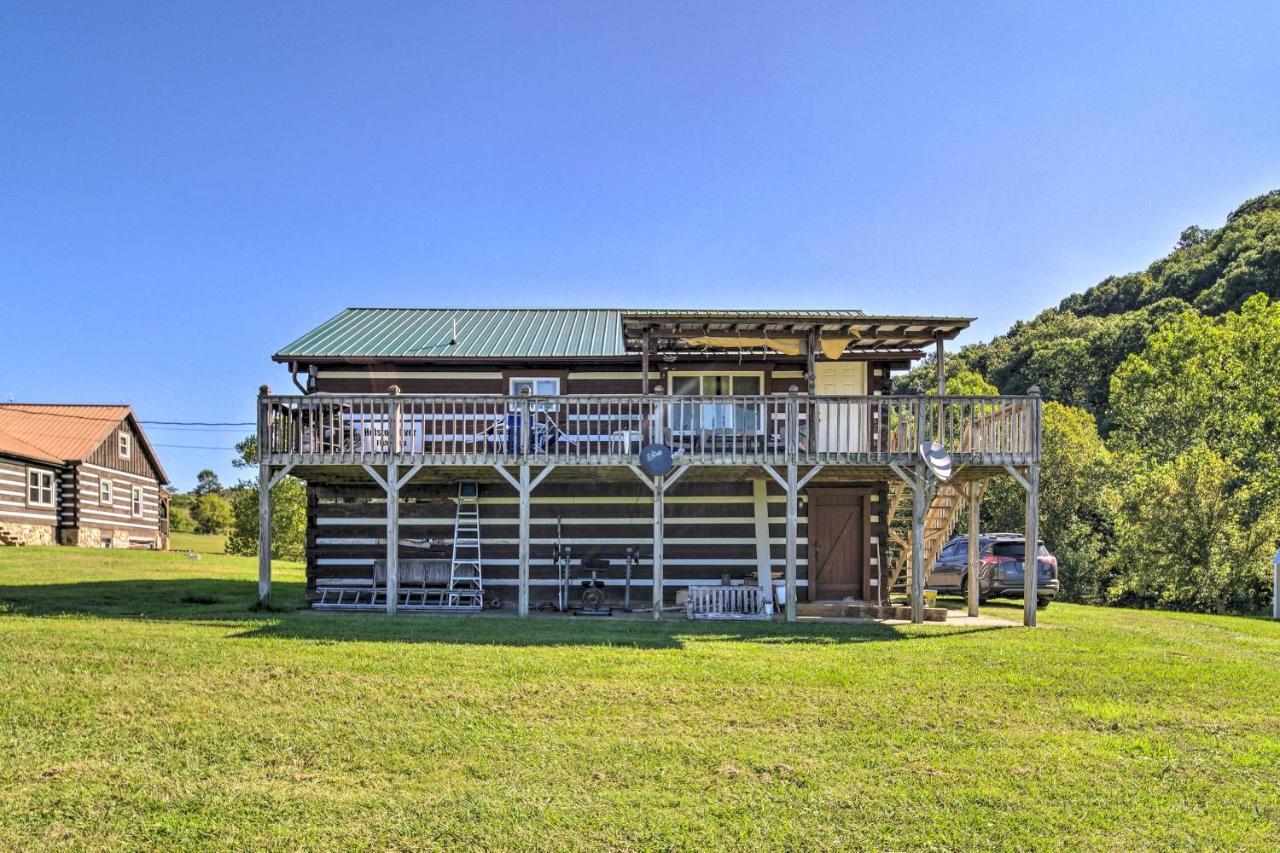 Rogersville Barn Apartment On 27 Acres With Pond! ภายนอก รูปภาพ