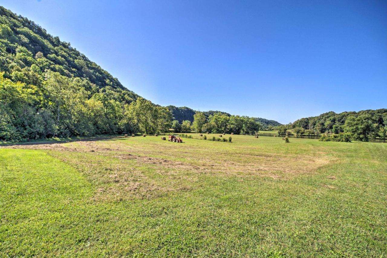 Rogersville Barn Apartment On 27 Acres With Pond! ภายนอก รูปภาพ